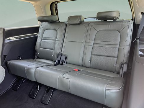Used 2023 Lincoln Navigator Black Label AWD/4WD image 23