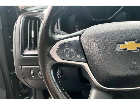 Used 2020 Chevrolet Colorado ZR2 image 12