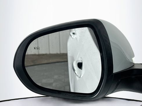 Used 2025 Buick Encore GX Preferred image 16