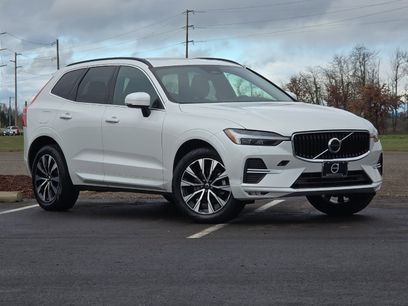 Used 2023 Volvo XC60 B5 Core w/ Climate Package