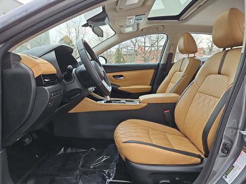 Certified 2025 Nissan Sentra SV w/ SV Premium Package image 13