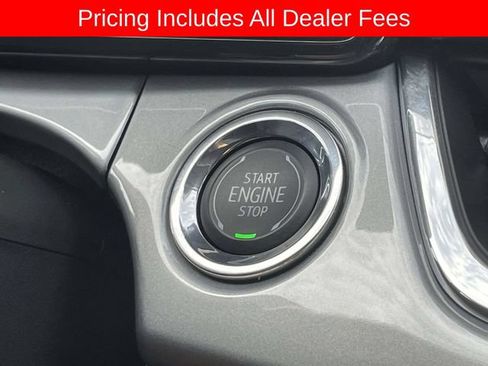 Used 2025 Chevrolet Trax LT w/ Driver Confidence Package FWD image 30
