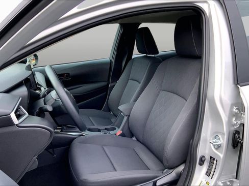 Certified 2025 Toyota Corolla LE image 7