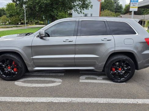 Used 2012 Jeep Grand Cherokee SRT8 w/ Luxury Group II AWD/4WD image 8