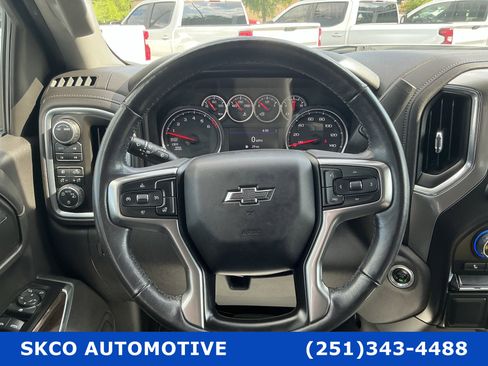 Used 2020 Chevrolet Silverado 1500 RST AWD/4WD image 18