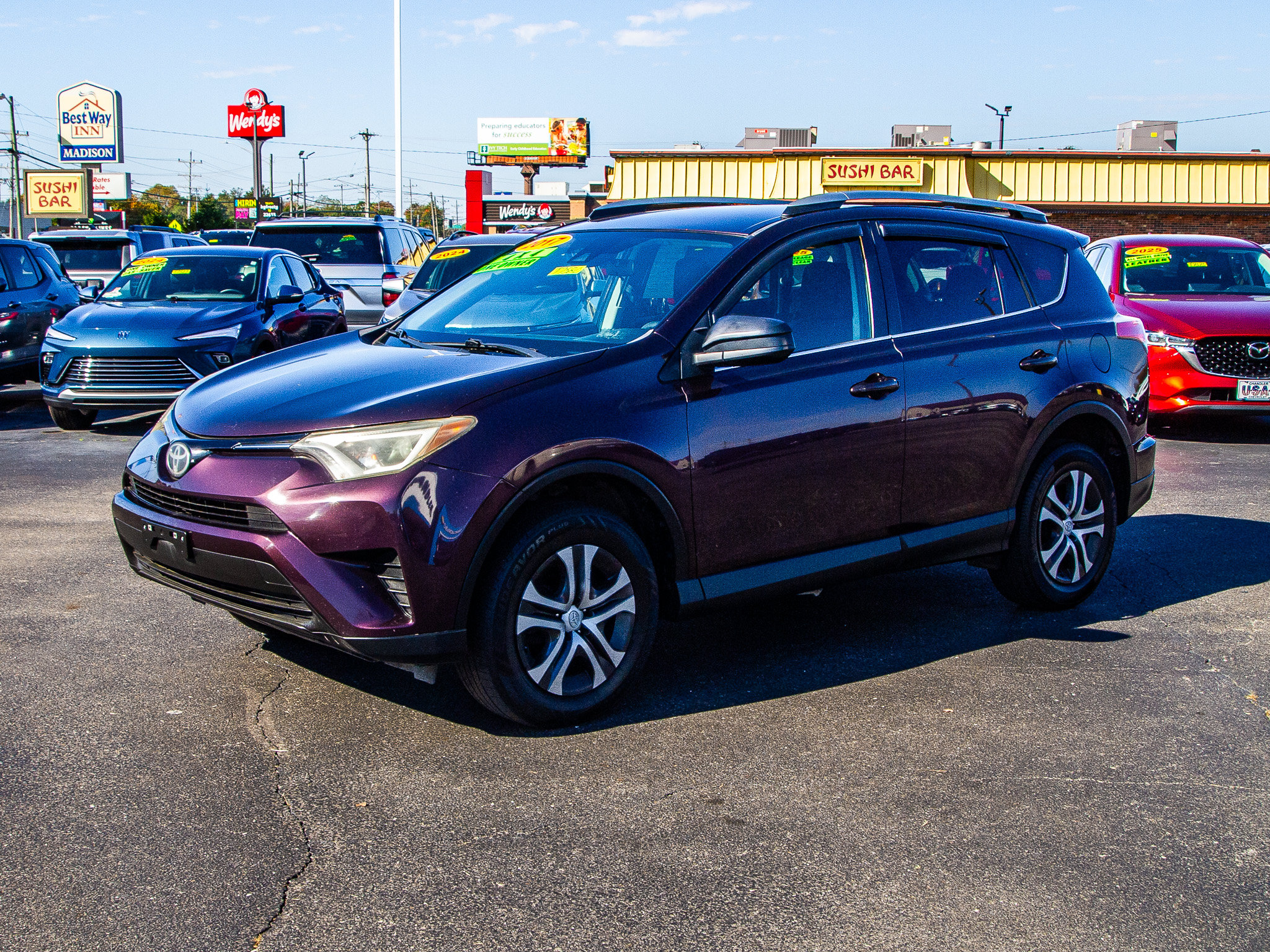 Used 2017 Toyota RAV4 LE w/ Carpet Mat Package AWD/4WD image 3