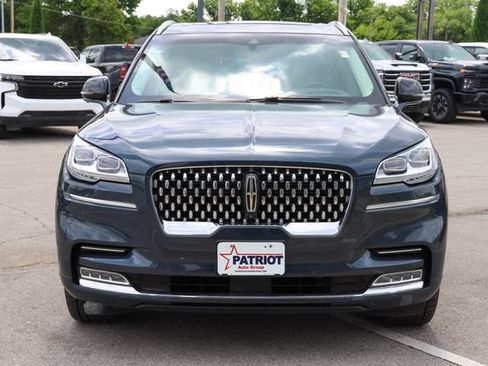 Used 2023 Lincoln Aviator Black Label w/ Class IV Trailer Tow Package AWD/4WD image 2
