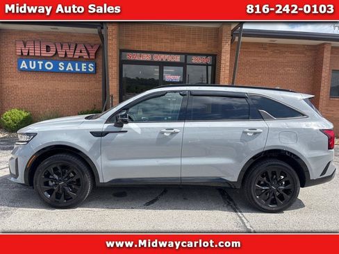 Used 2022 Kia Sorento SX AWD/4WD image 1