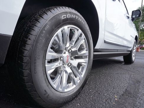 New 2026 GMC Yukon XL Denali image 6