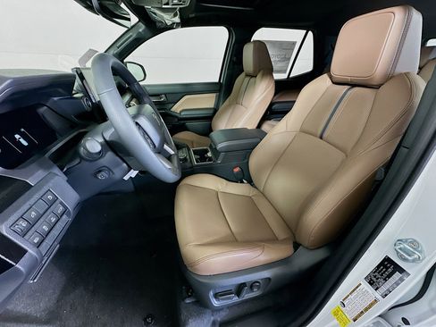 New 2025 Toyota 4Runner Limited image 9