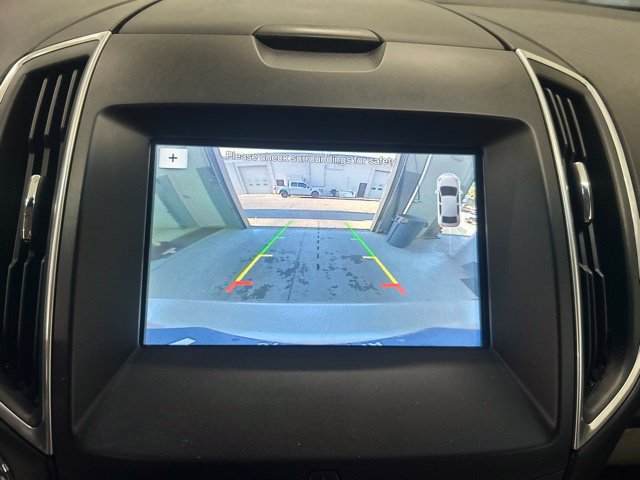 Used 2017 Ford Edge Titanium w/ Equipment Group 301A AWD/4WD image 15