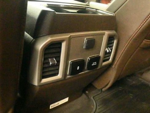 Used 2022 Ford F350 King Ranch w/ King Ranch Ultimate Package AWD/4WD image 13