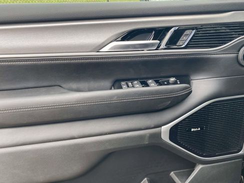 New 2026 Jeep Grand Wagoneer L Limited AWD/4WD image 42