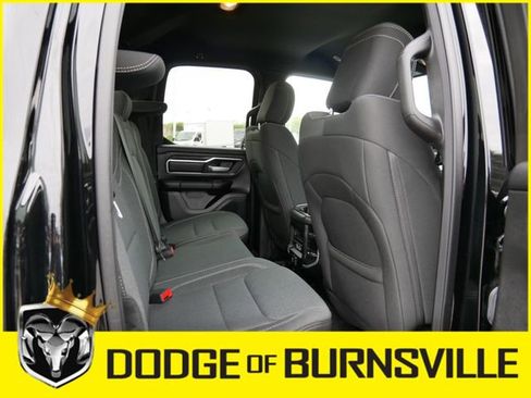 Used 2022 RAM 1500 Big Horn AWD/4WD image 17