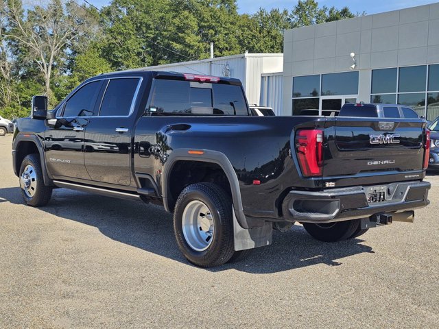 Used 2024 GMC Sierra 3500 Denali w/ Denali Reserve Package AWD/4WD image 11