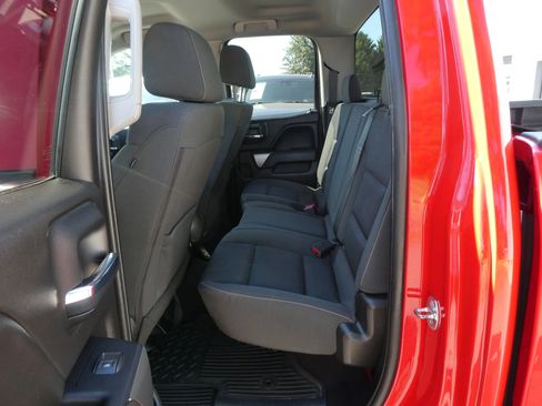 Used 2019 Chevrolet Silverado 1500 LT image 29