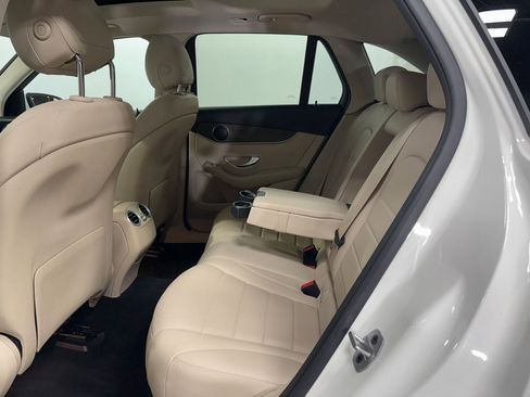 Certified 2022 Mercedes-Benz GLC 300 4MATIC image 22