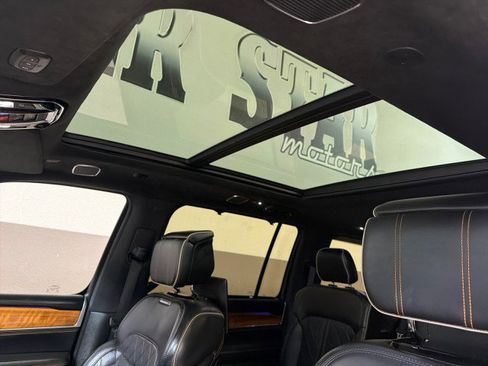 Used 2022 Jeep Grand Wagoneer Series III w/ Rear Seat Video Group 1 image 15