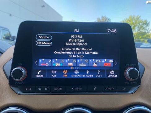 Used 2024 Nissan Sentra SV w/ SV Premium Package image 21