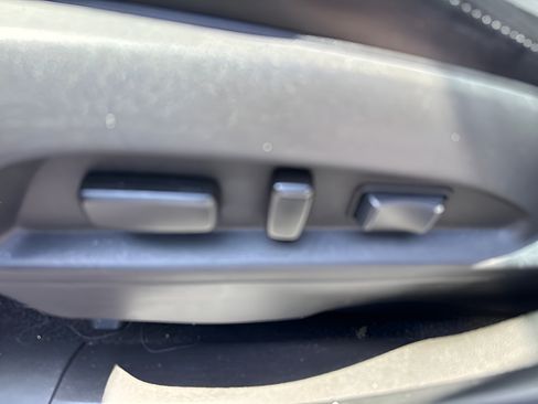 Used 2013 Chevrolet Equinox LT FWD image 33