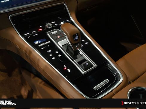 Used 2022 Porsche Panamera Turbo S image 62