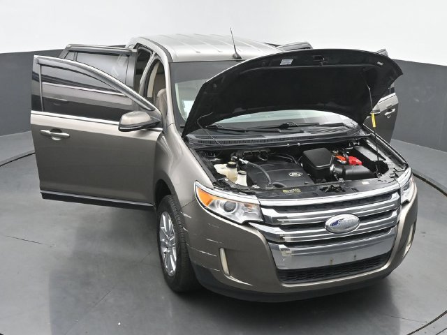 Used 2014 Ford Edge Limited w/ Driver Entry Package AWD/4WD image 33