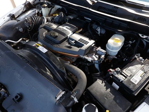 Used 2016 RAM 3500 Lone Star image 52