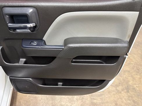 Used 2019 Chevrolet Silverado 2500 W/T AWD/4WD image 25