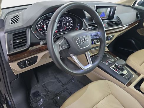 Used 2018 Audi Q5 2.0T Premium Plus w/ Premium Plus Package image 19