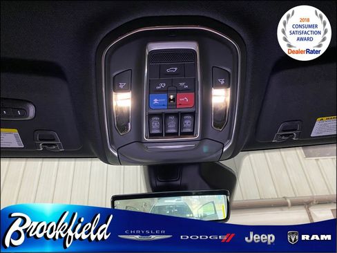 New 2026 Jeep Grand Cherokee L Limited AWD/4WD image 32