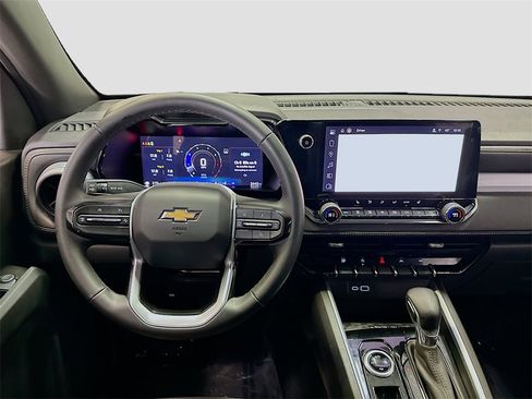 New 2024 Chevrolet Colorado LT w/ LT Convenience Package II image 24