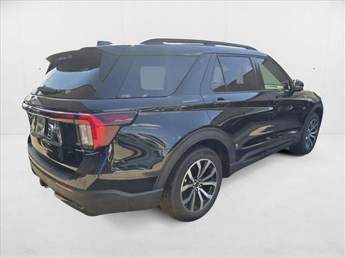 New 2025 Ford Explorer ST-Line w/ Premium Package image 5