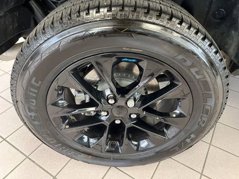 Certified 2023 Jeep Wrangler Unlimited Sahara w/ Cold Weather Group image 7