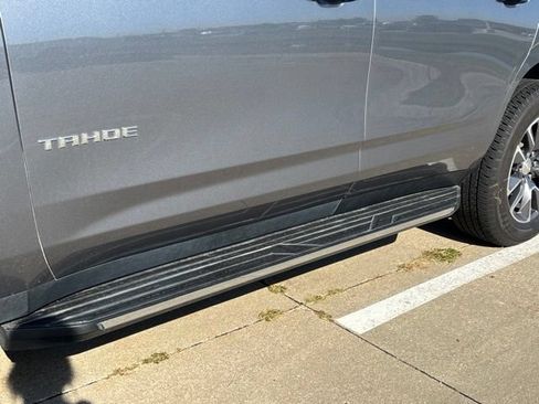 Used 2021 Chevrolet Tahoe LT w/ LT Signature Package AWD/4WD image 11