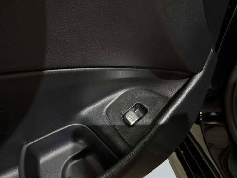 Used 2020 Mercedes-Benz E 450 4MATIC Sedan image 26
