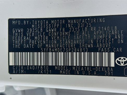 Used 2025 Toyota Corolla LE FWD image 12