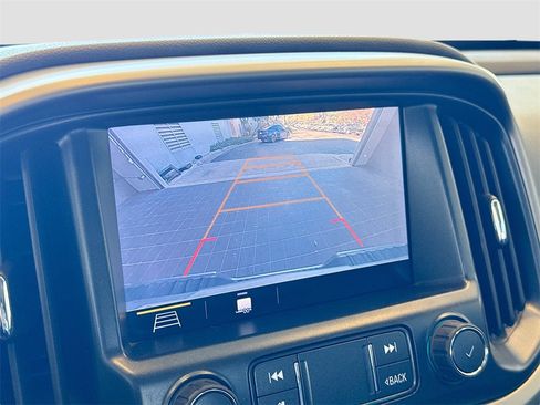 Used 2019 Chevrolet Colorado Z71 image 13