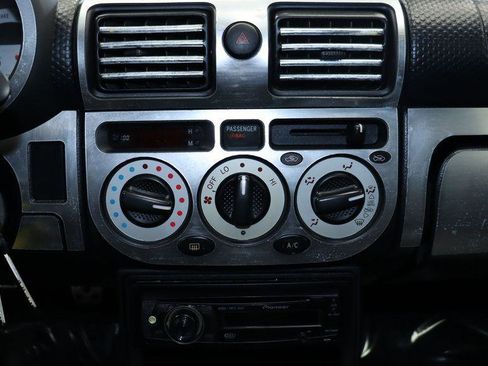 Used 2000 Toyota MR2 RWD image 20