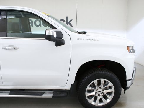 Used 2019 Chevrolet Silverado 1500 LTZ w/ LTZ Plus Package AWD/4WD image 13