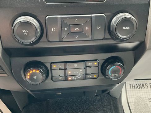Used 2020 Ford F250 XL w/ Power Equipment Group image 32