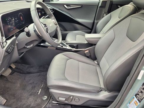 Used 2023 Kia Niro Wind FWD image 23