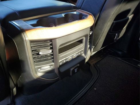 Used 2022 RAM 1500 Limited image 15