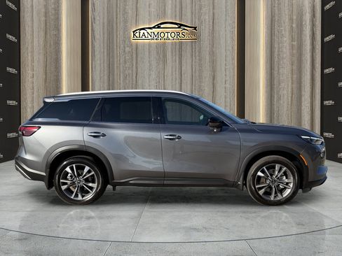 Used 2025 INFINITI QX60 Luxe image 9