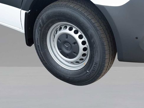 New 2026 Mercedes-Benz Sprinter 2500 image 11