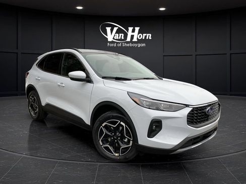 New 2026 Ford Escape Platinum image 49