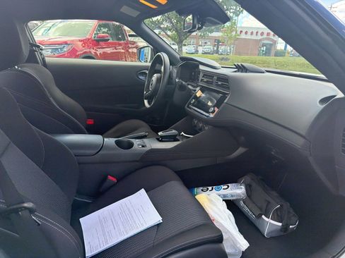 Used 2024 Nissan Z Sport w/ Floor Mat Package RWD image 23