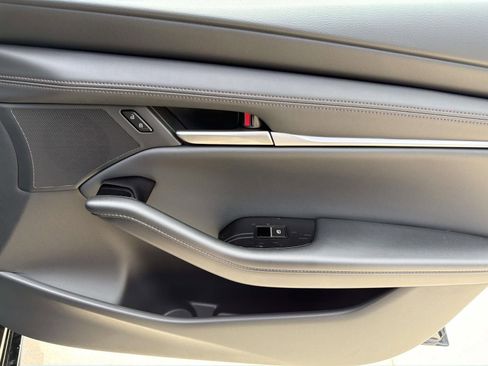 New 2026 MAZDA MAZDA3 s Sport FWD image 7