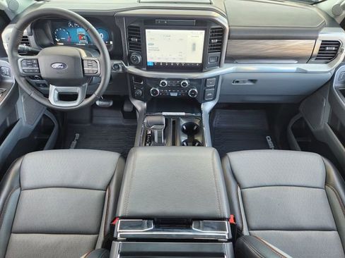 Used 2025 Ford F150 Lariat w/ Equipment Group 502A High image 22