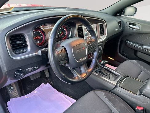 Used 2021 Dodge Charger SXT w/ Blacktop Package AWD/4WD image 14
