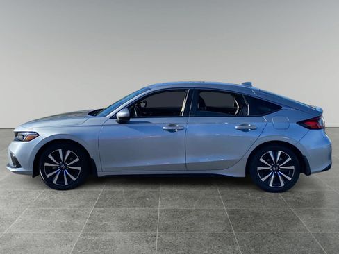 Used 2024 Honda Civic EX-L image 2